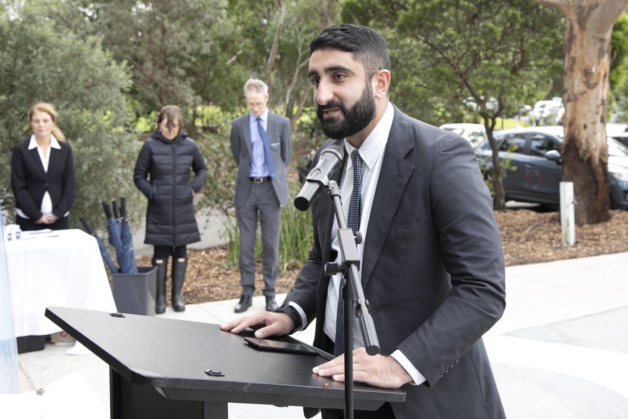 Bushland Cemetery monument dedicated to Armenian souls